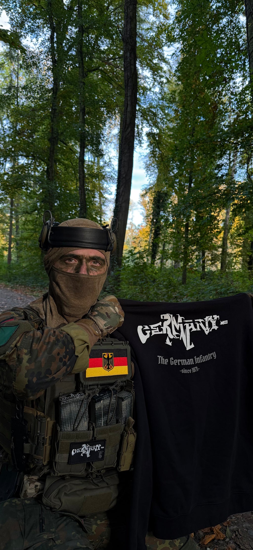 The German Infantry basic boxy Hoodie